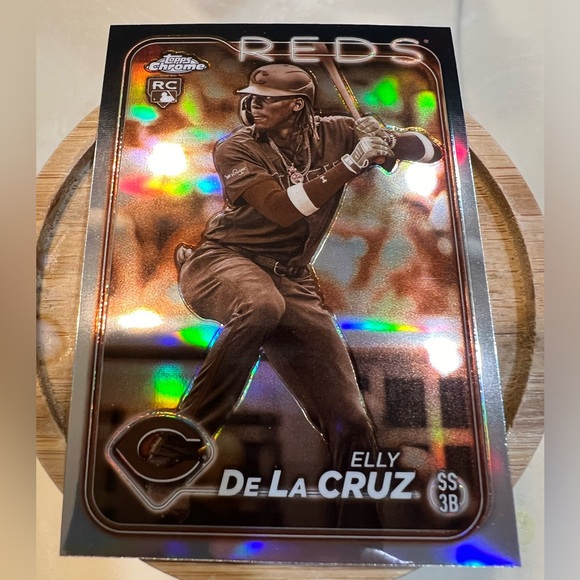 2024 Elly De La Cruz Topps Chrome Sepia Refractor #44 RC Rookie Card Reds - Picture 2 of 3